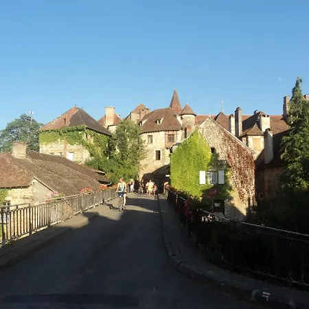 Des Cardonnieres
