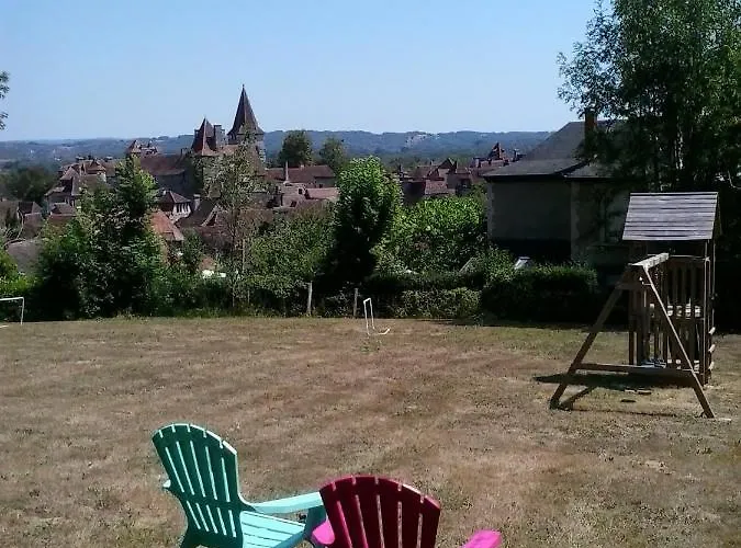 Des Cardonnieres Semesterbostad Carennac